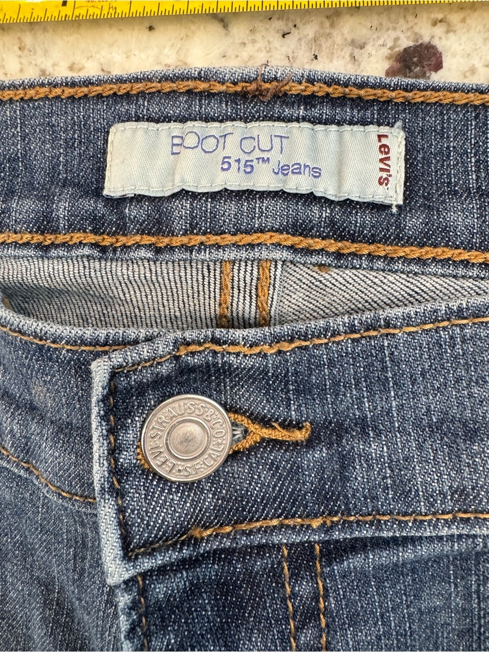 Levi’s 515 Bootcut Jeans Women’s 12 Long Medium Wash Stretch Denim Y2K - Picture 5 of 9